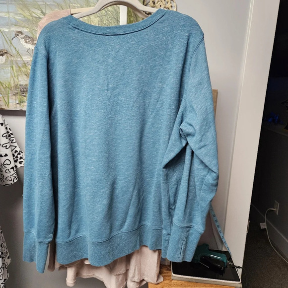 Custom decal sweatshirt size 2x - Picture 4 of 4